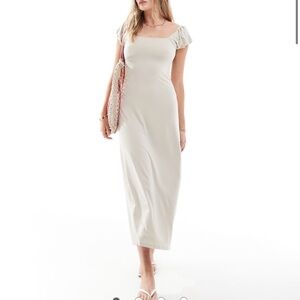 Elegant Cream Maxi Dress